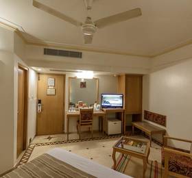Comfort Inn President в Ахмадабаде
