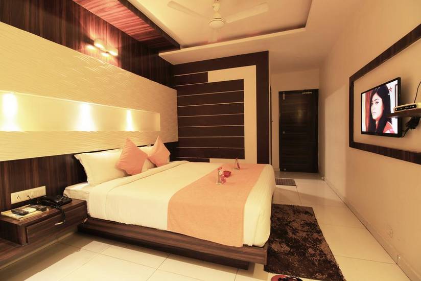 Hotel Kalash Residency 3* Индия, Ахмадабад