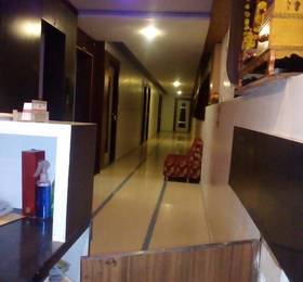 Hotel Amber and Guest house в Ахмадабаде