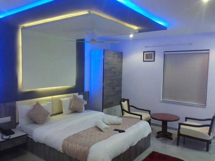 Hotel Sadbhav 2* Индия, Ахмадабад