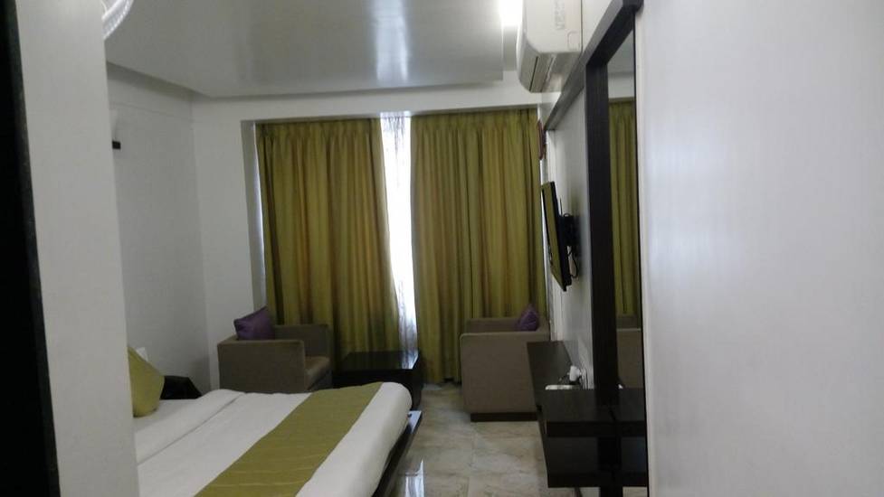 Hotel Maple Inn Индия, Ахмадабад