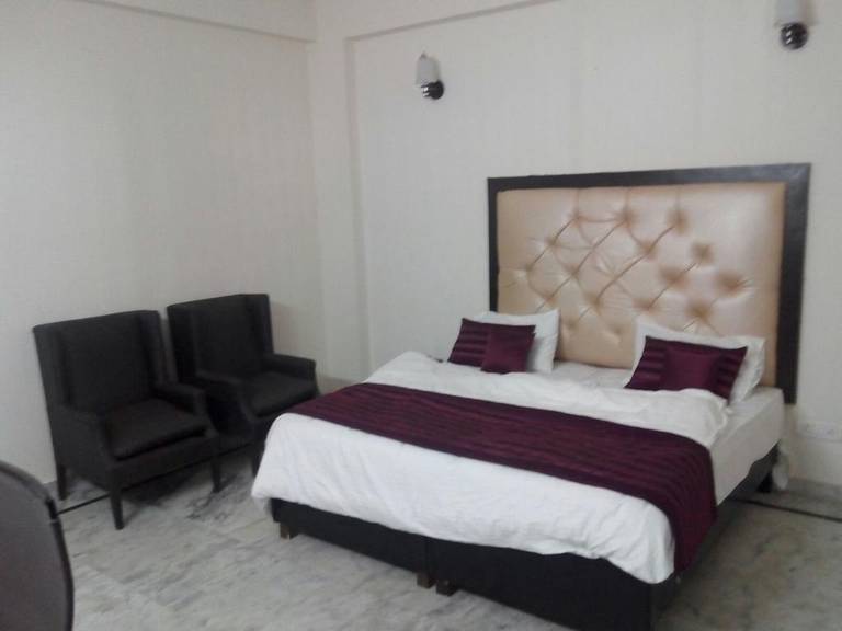 The royal suit apartment