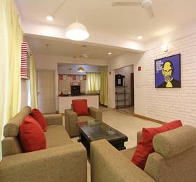 OYO Flagship Noida Golf Course в Нойде