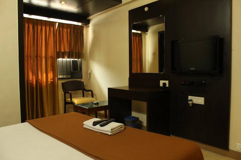 Blue Diamond Hotel