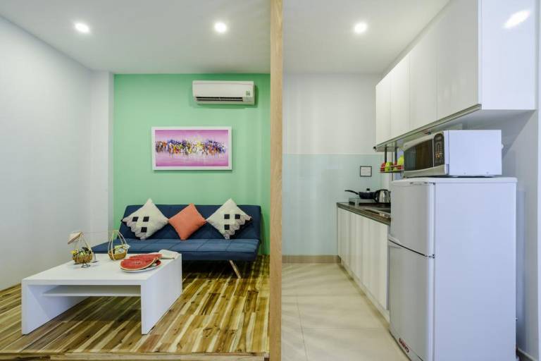 Christinas Saigon - Beattys City Oasis