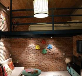 Mai Skys Cozy home in City Center в Хошимине