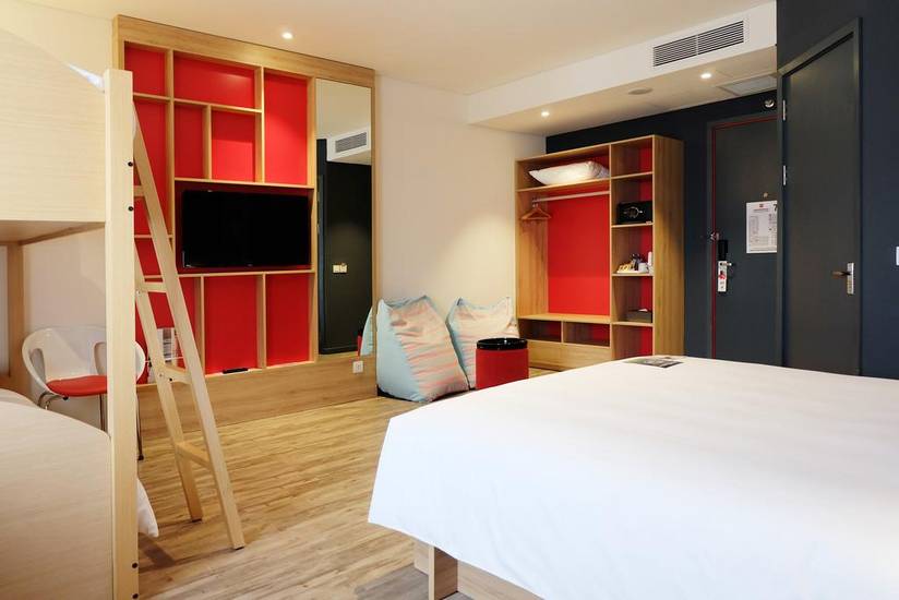 Ibis Saigon Airport 3* Вьетнам, Хошимин