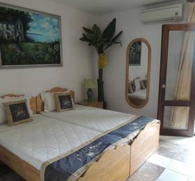 4 Roses Hotel в Хошимине