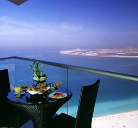 Oasis Beach Tower в Дубае