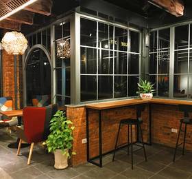 Ly Ky Hotel в Куинене