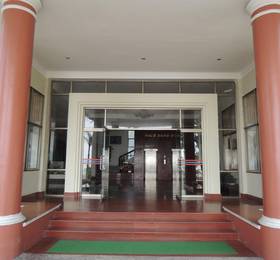 Bach Dang Hotel в Халонге