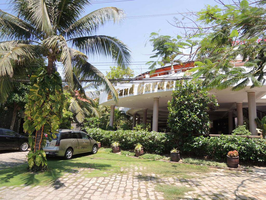 Sand Garden Resort 3*