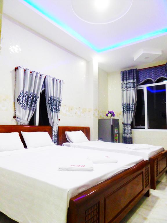 Ho Hotel