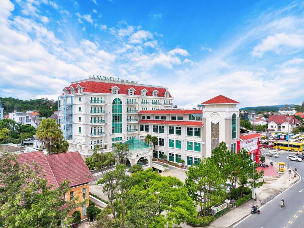 La Sapinette Hotel 4*