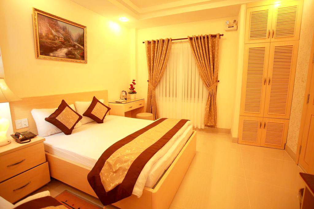 Tulip Hotel 2 2*