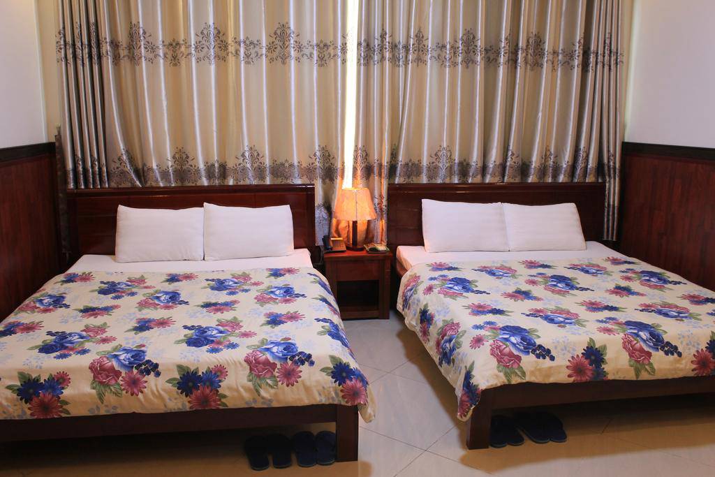 Van Kim Hung Hotel 1*