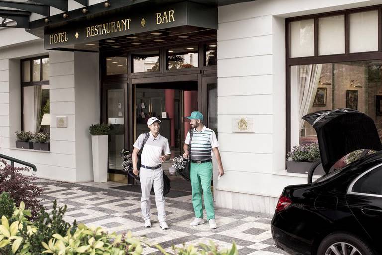 Hotel Savoy