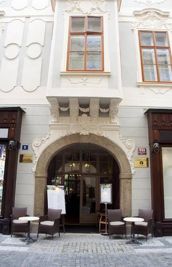 Hotel U Zlateho jelena 4* Чехия, Прага