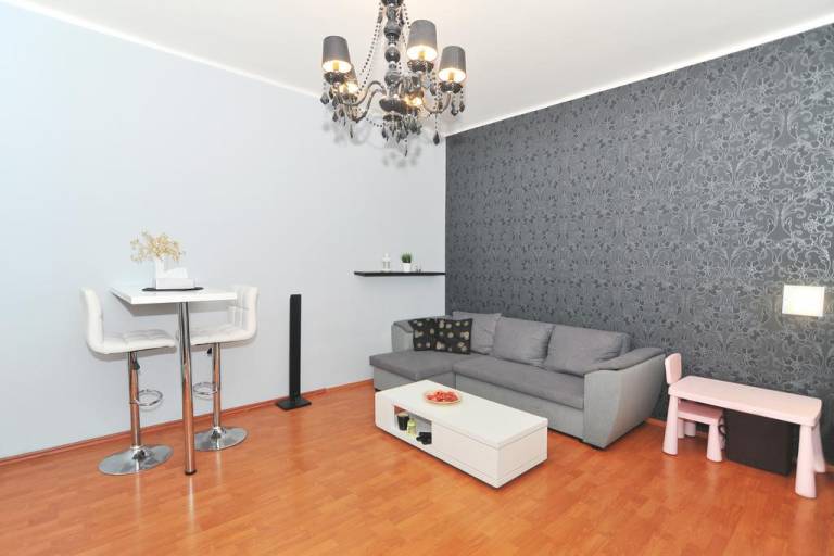 Emma Apartment