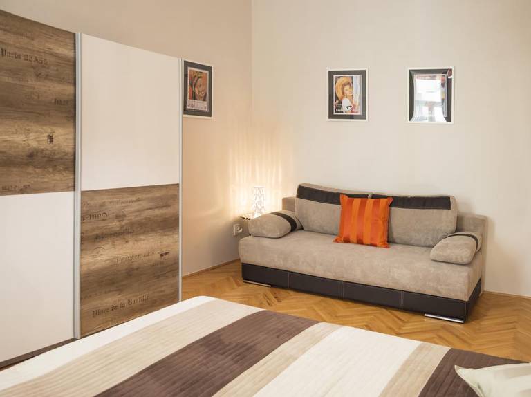 Modern Apartment Zlatnicka 8