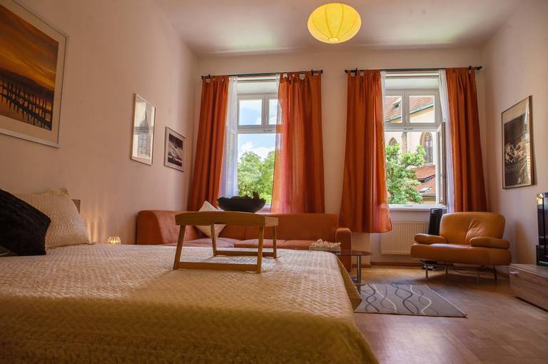 Apartment Stepanska Big