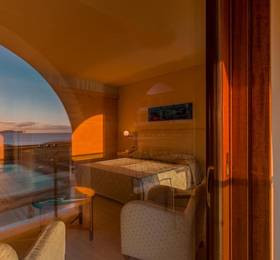 Hotel Carlos V в Альгеро