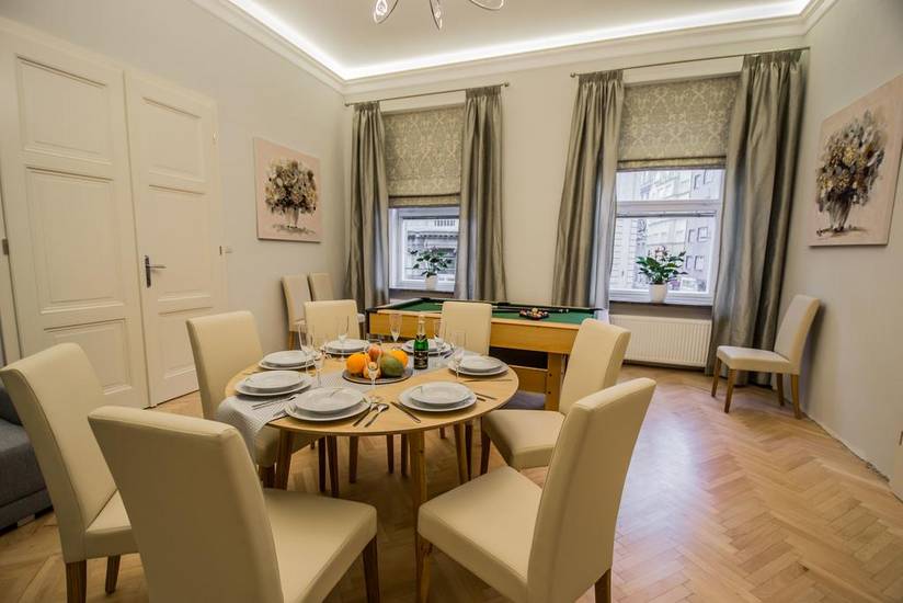 Ruterra huge apartment with billiards 4* Чехия, Прага