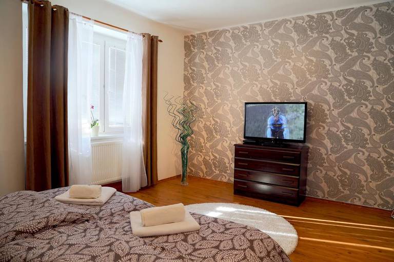 Apartman Dukelska 8