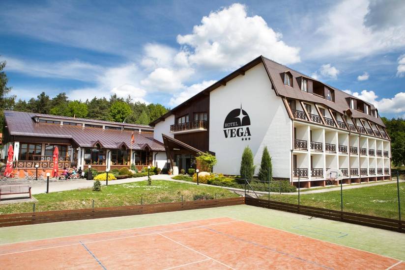 Hotel Vega 4* Чехия, Лугачовице