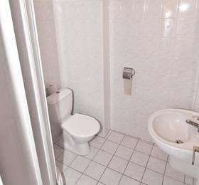 Domov mladeze a skolni jidelna Karlovy Vary в Карловых Варах