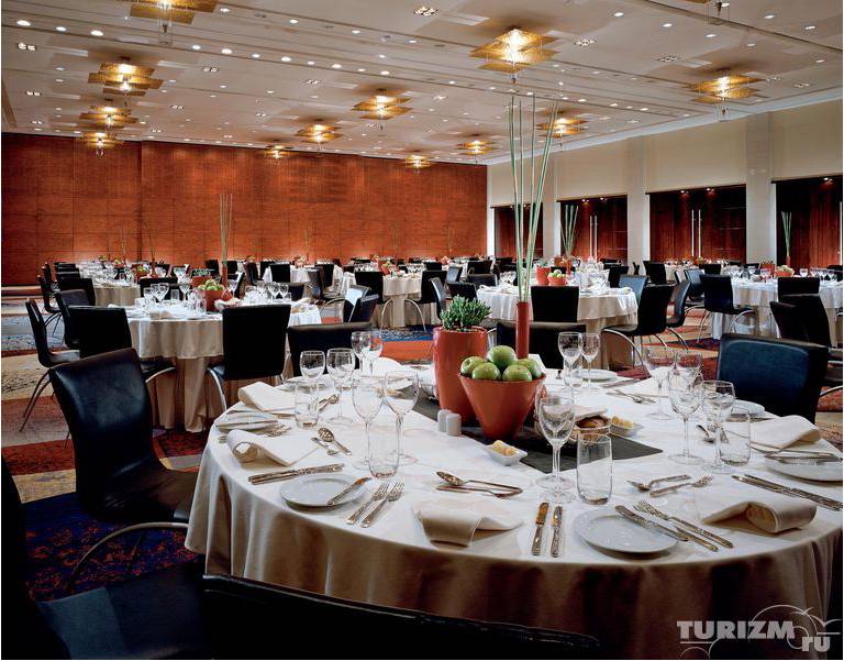 The Westin Grand Cape Town Arabella Quays