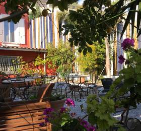 Hotel La Villa Patricia в Вильфранш-сюр-Мере