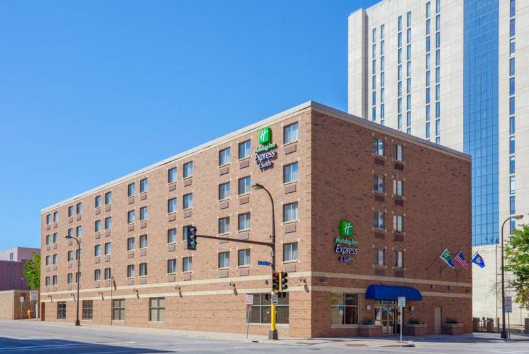 Holiday Inn Express Downtown