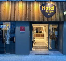 Hotel de Lyon в Валансе