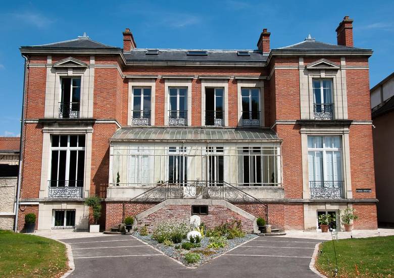 Maison M Troyes Франция, Труа
