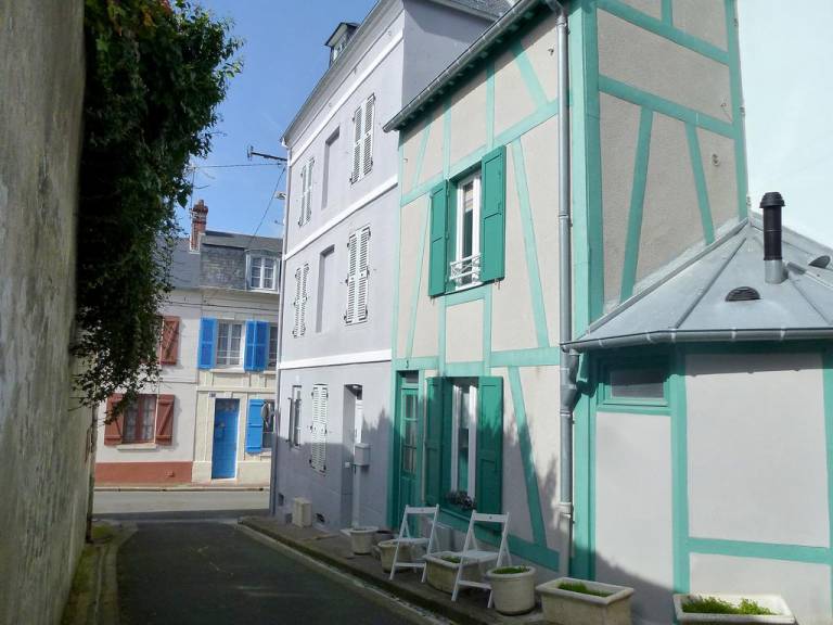 Holiday Home TROUVILLE SUR MER 4088