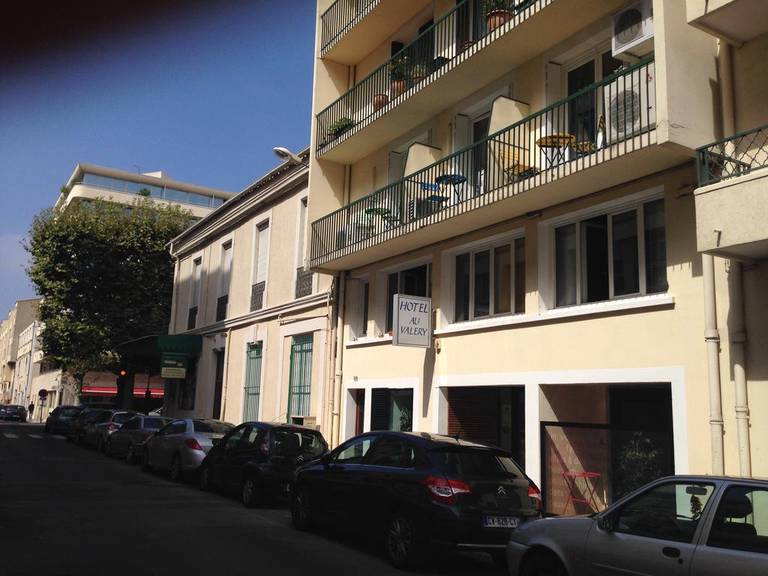 Au Valery