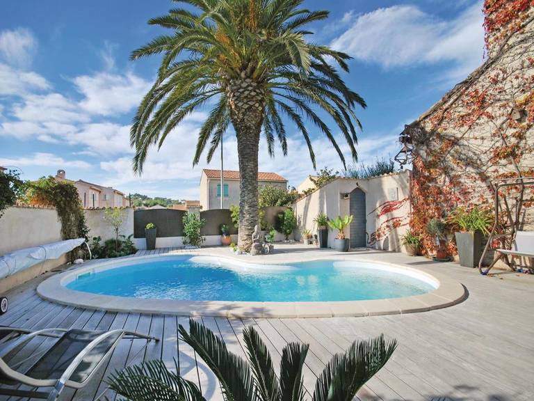 Holiday Home Sanary sur Mer with Fireplace 05