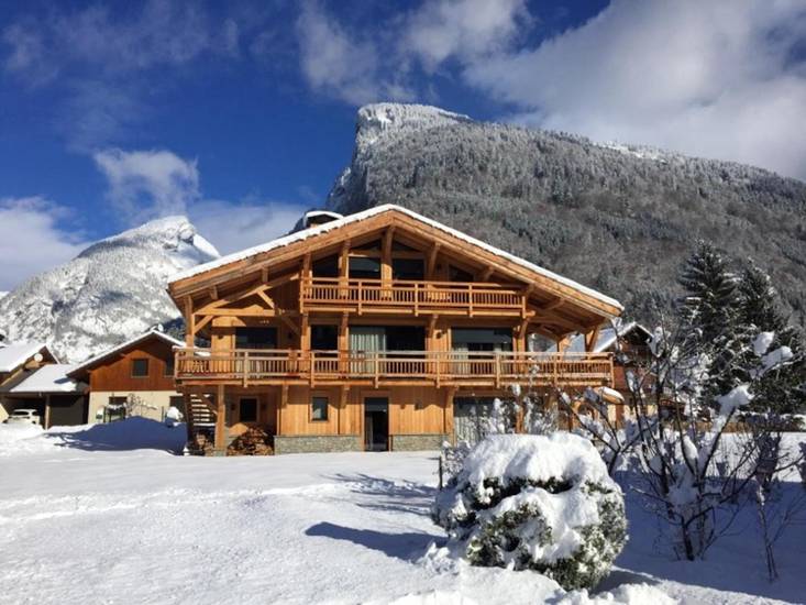 Chalet Chemin de sur la ville Франция, Самоен