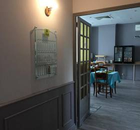 Отдых в Logis Hotel du Midi - Франция, Салон-де-Прованс