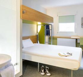 ibis budget Saint-Omer Centre в Сен-Омере