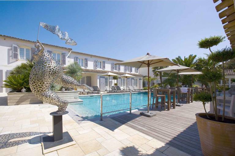 Le Clos Saint-Martin Hotel & Spa