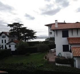 Rental Villa Harguignenia - Saint-Jean-De-Luz в Сен-Жан-де-Люзе