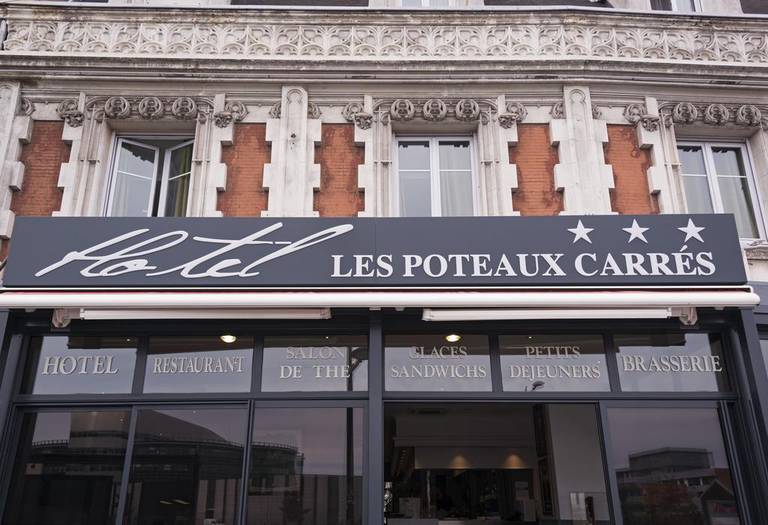 Hotel Les Poteaux Carres