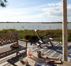 Lodge Sainte Helene в Сент-Мари-де-ла-Мере