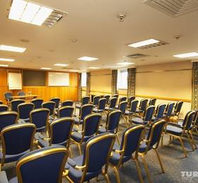 Hilton Croydon в Лондоне