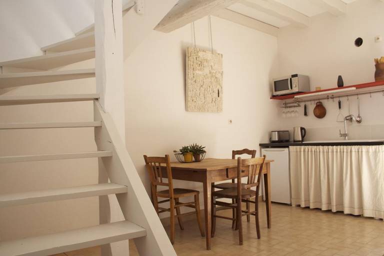 La petite maison da cote