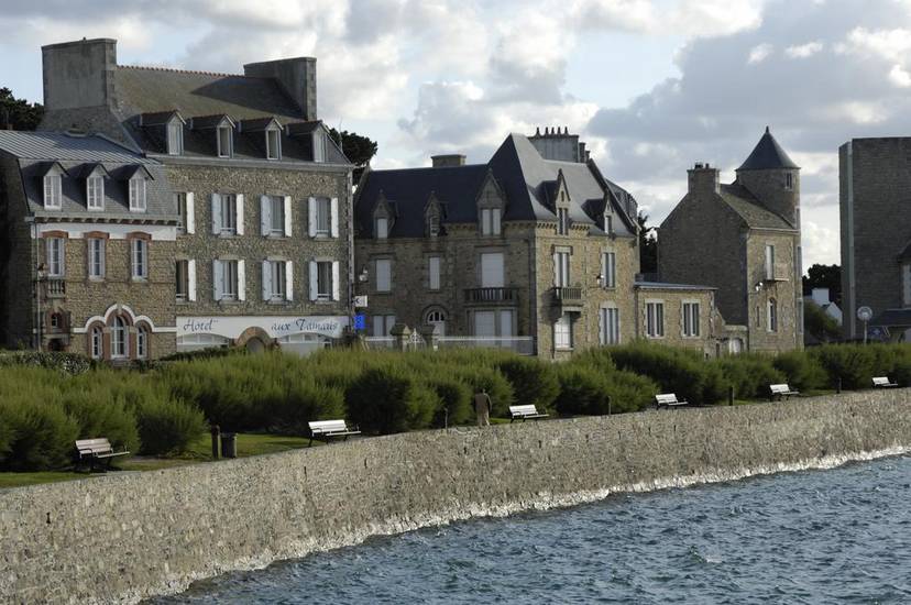 Hotel Aux Tamaris 3* Франция, Роскоф