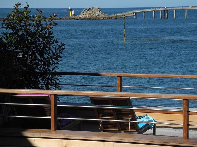 Un Balcon Sur La Mer