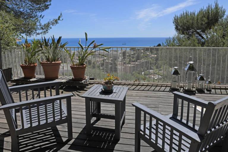 Appartement dans Villa, Roquebrune